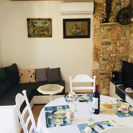 Apartment Josipa Premantura Exterior photo